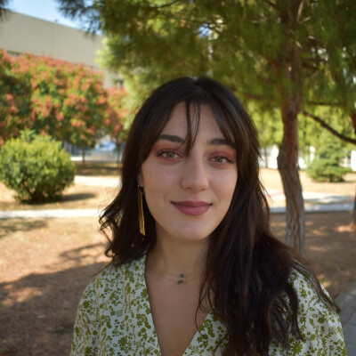 NIKOLETA MARGARITA zoekt een Kamer / Appartement / Studio in Gent