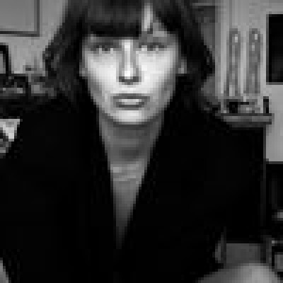 Vera  zoekt een Studio in Gent