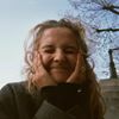 Amber  zoekt een Kamer / Appartement / Studio in Gent