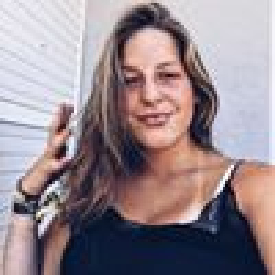 Leonie  zoekt een Studio in Gent