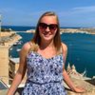 Pauline  zoekt een Kamer / Appartement / Studio in Gent