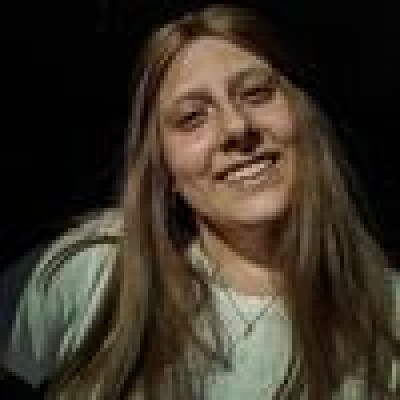 Lotte  zoekt een Studio in Gent