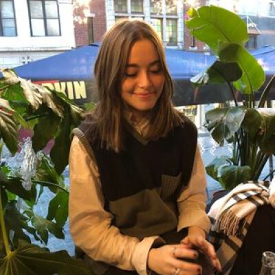 Marie zoekt een Kamer / Appartement / Studio in Gent