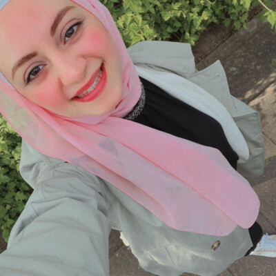 Hanin zoekt een Kamer in Gent