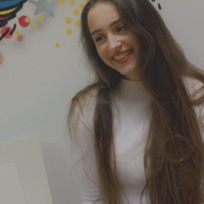 Eleni zoekt een Appartement / Studio in Gent