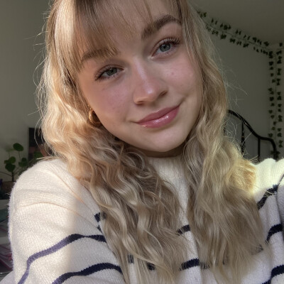 Fraukje zoekt een Kamer / Appartement / Studio in Gent