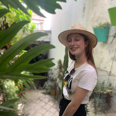 elise zoekt een Kamer / Studio in Gent