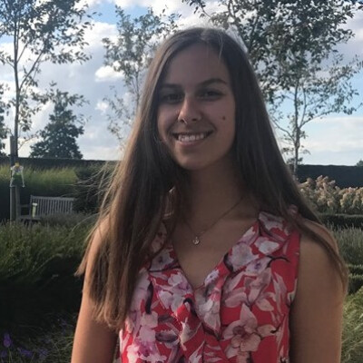 Phebe zoekt een Studio in Gent