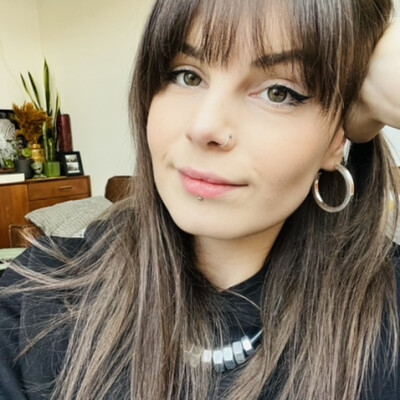 Muriel zoekt een Appartement / Studio in Gent