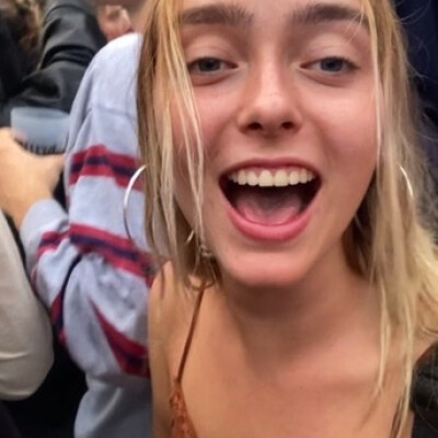 Janel  is looking for a Room in Gent