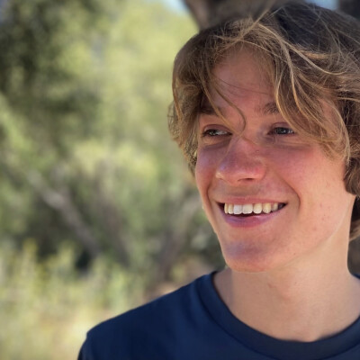 Louis zoekt een Kamer / Studio in Gent