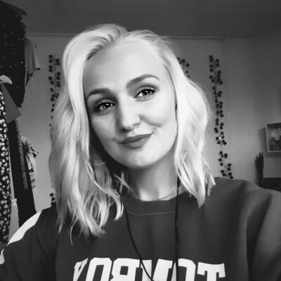 Susan zoekt een Kamer / Studio in Gent