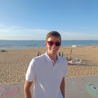 Sybren zoekt een Kamer / Appartement / Studio in Gent