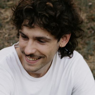 Sander zoekt een Kamer / Appartement / Studio in Gent