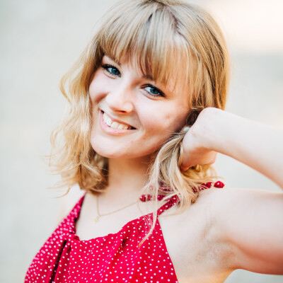 Klára zoekt een Appartement / Studio in Gent