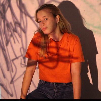 Siska zoekt een Kamer / Appartement / Studio in Gent