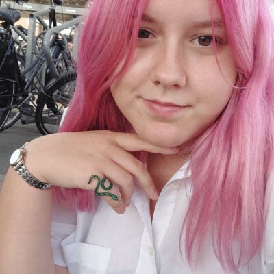 Hailley zoekt een Kamer / Appartement / Studio in Gent